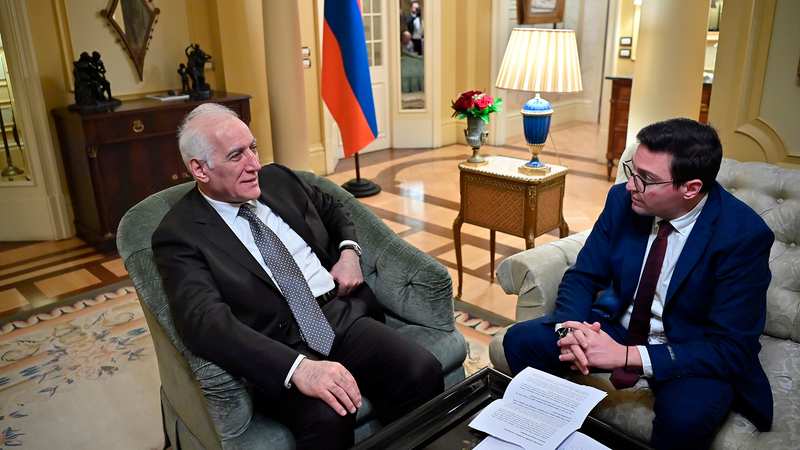 ՀՀ նախագահը հունական Manifesto պարբերականին տված հարցազրույցում անդրադարձել է Հայաստանի արտաքին քաղաքական մոտեցումներին